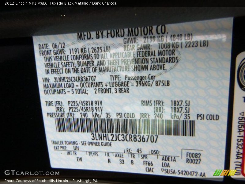 Tuxedo Black Metallic / Dark Charcoal 2012 Lincoln MKZ AWD