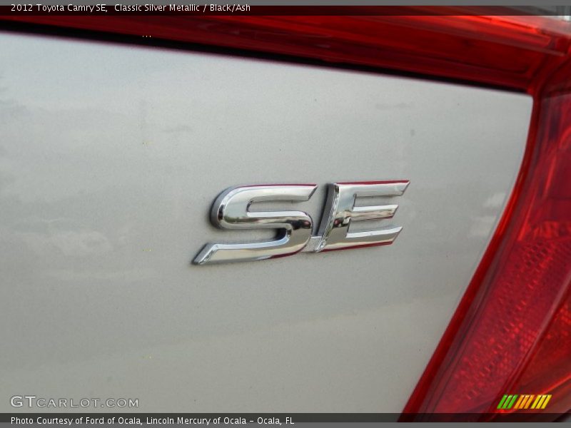 Classic Silver Metallic / Black/Ash 2012 Toyota Camry SE