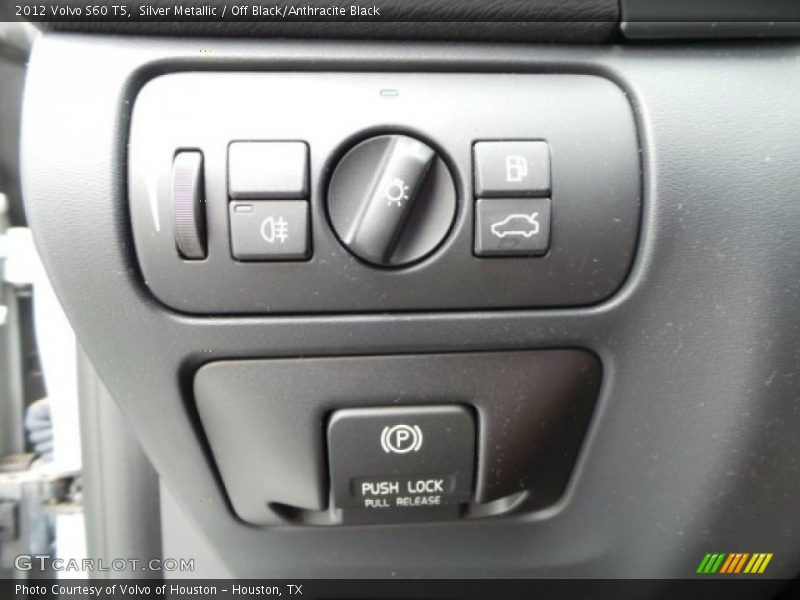 Silver Metallic / Off Black/Anthracite Black 2012 Volvo S60 T5
