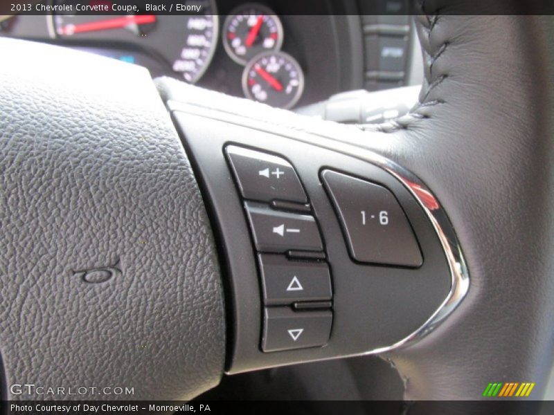 Controls of 2013 Corvette Coupe
