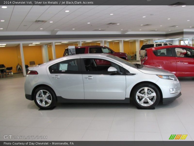 Silver Ice Metallic / Jet Black/Dark Accents 2014 Chevrolet Volt