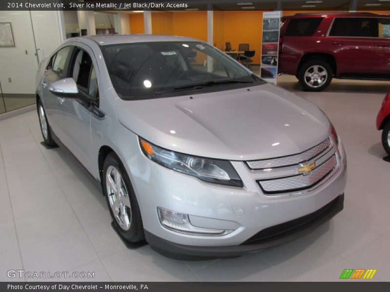 Silver Ice Metallic / Jet Black/Dark Accents 2014 Chevrolet Volt