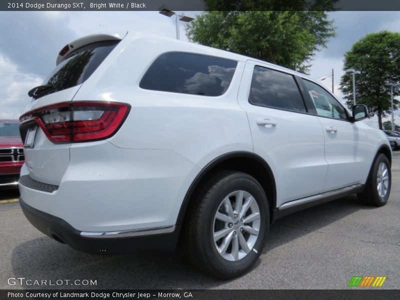 Bright White / Black 2014 Dodge Durango SXT
