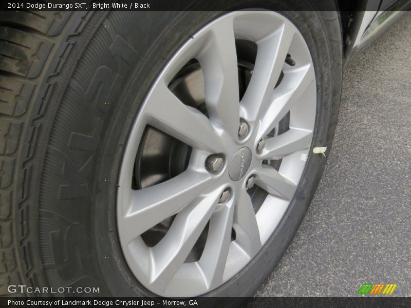 Bright White / Black 2014 Dodge Durango SXT