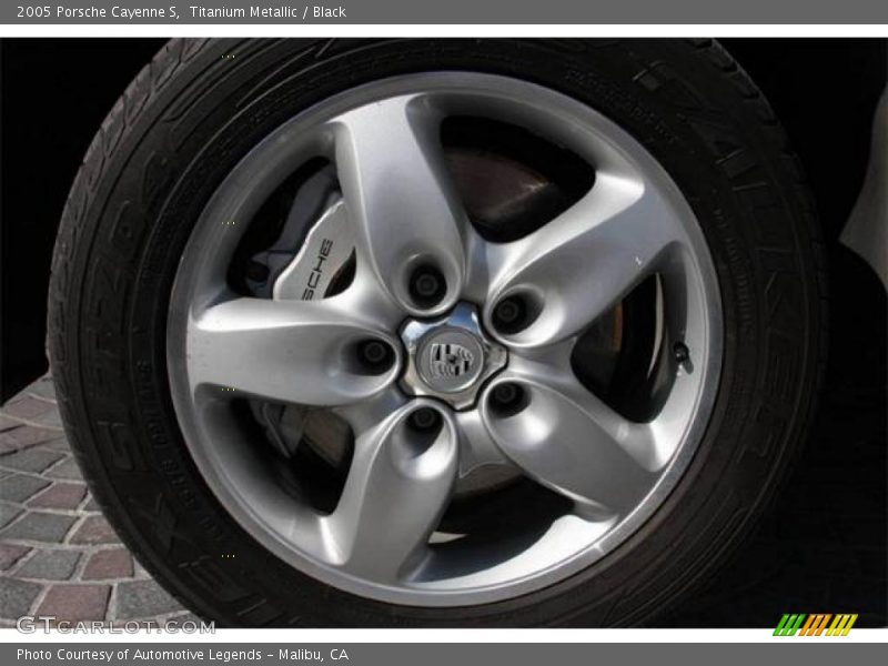 Titanium Metallic / Black 2005 Porsche Cayenne S