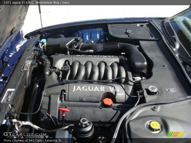  2001 XJ XJ8 L Engine - 4.0 Liter DOHC 32 Valve V8