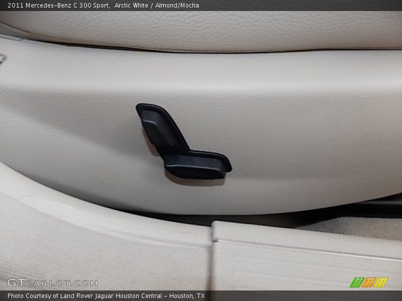 Controls of 2011 C 300 Sport
