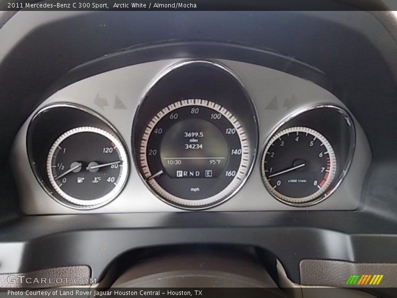  2011 C 300 Sport 300 Sport Gauges