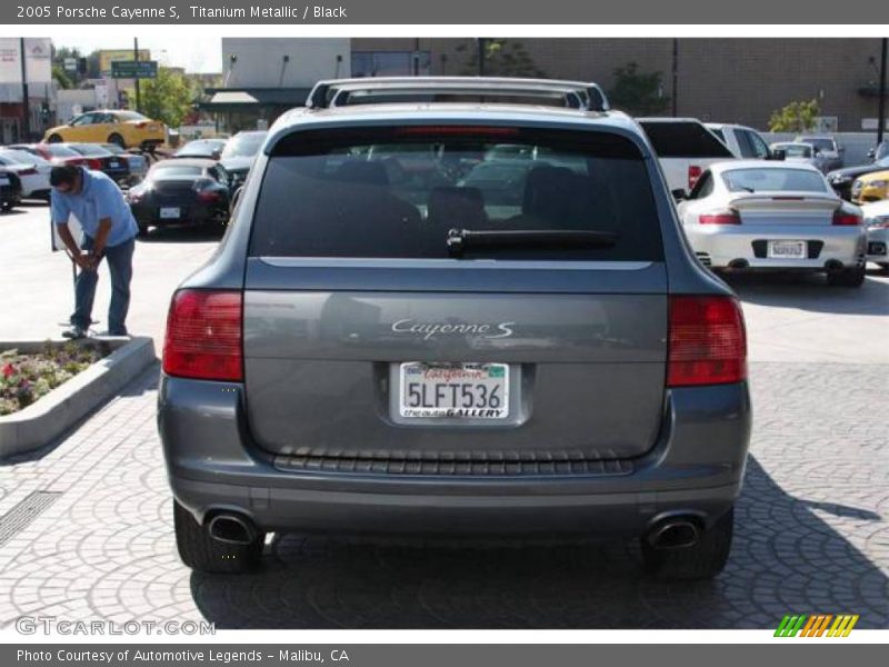 Titanium Metallic / Black 2005 Porsche Cayenne S