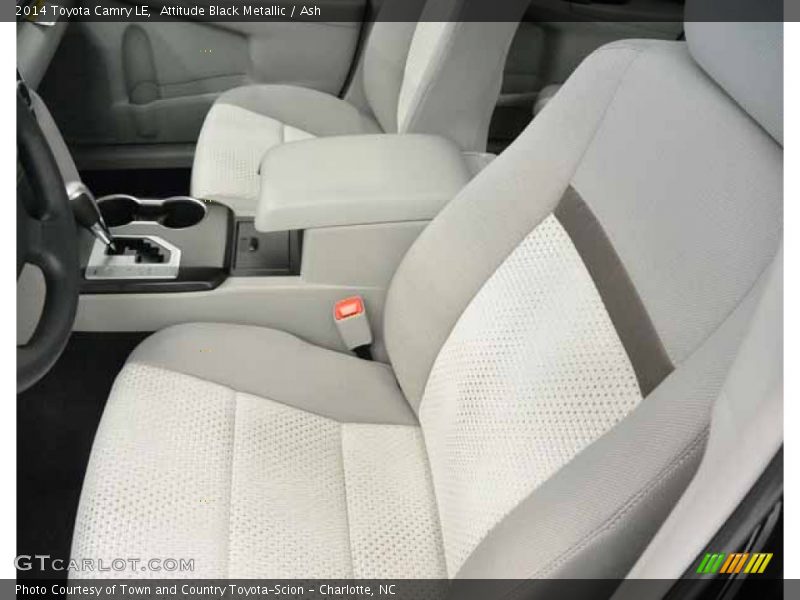 Attitude Black Metallic / Ash 2014 Toyota Camry LE