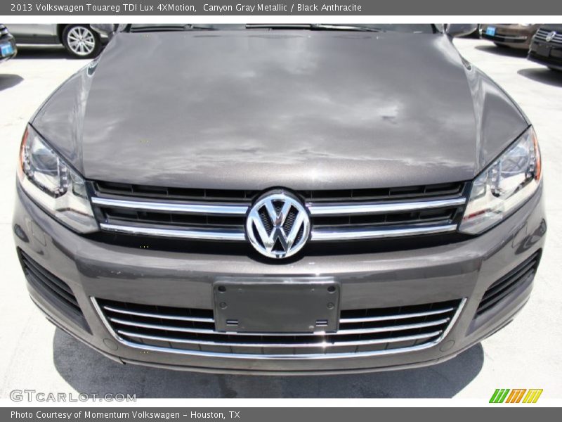 Canyon Gray Metallic / Black Anthracite 2013 Volkswagen Touareg TDI Lux 4XMotion