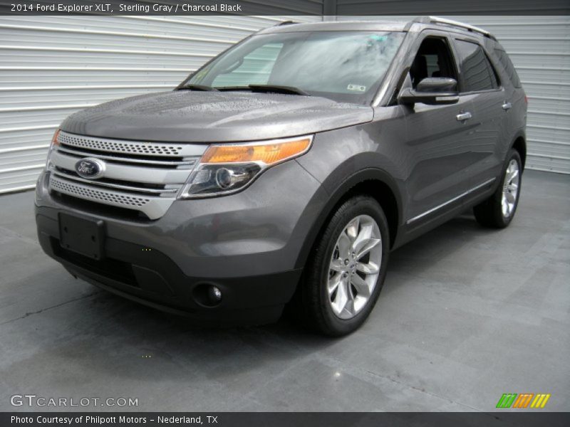 Sterling Gray / Charcoal Black 2014 Ford Explorer XLT