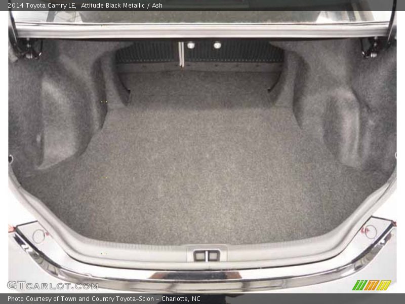 Attitude Black Metallic / Ash 2014 Toyota Camry LE