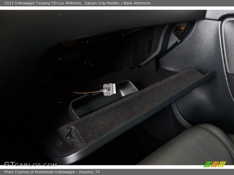 Canyon Gray Metallic / Black Anthracite 2013 Volkswagen Touareg TDI Lux 4XMotion