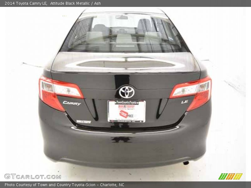 Attitude Black Metallic / Ash 2014 Toyota Camry LE