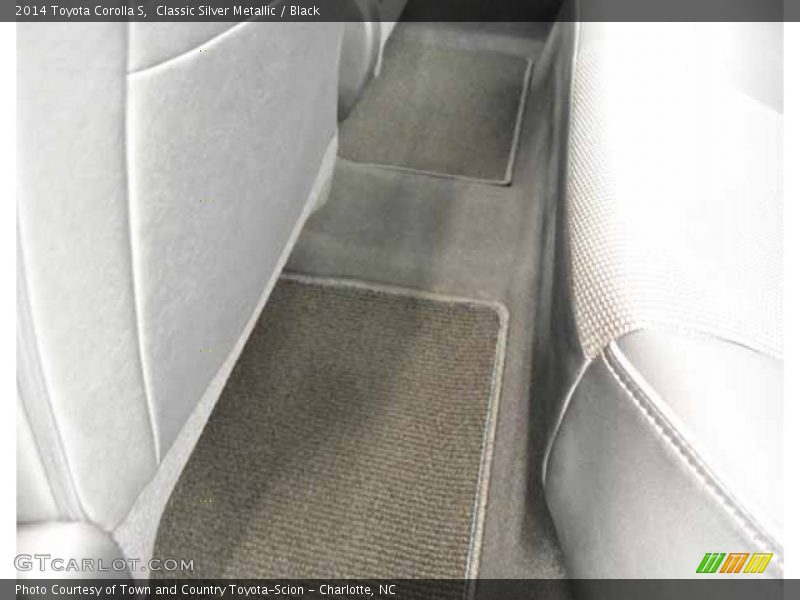 Classic Silver Metallic / Black 2014 Toyota Corolla S