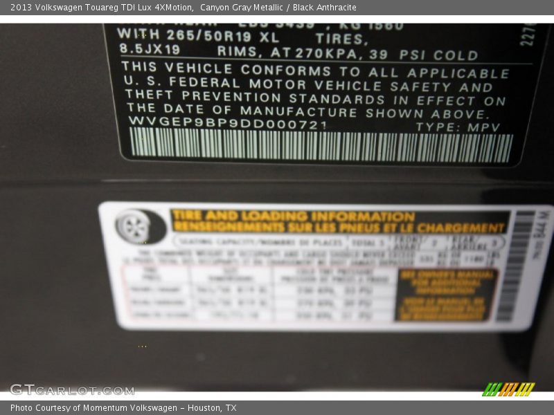 Canyon Gray Metallic / Black Anthracite 2013 Volkswagen Touareg TDI Lux 4XMotion