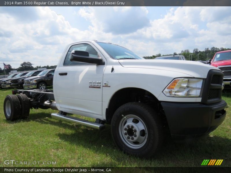 Bright White / Black/Diesel Gray 2014 Ram 3500 Regular Cab Chassis