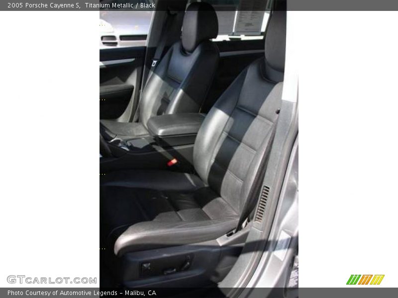 Titanium Metallic / Black 2005 Porsche Cayenne S