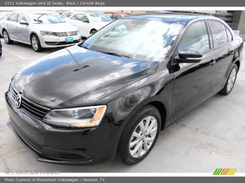 Black / Cornsilk Beige 2011 Volkswagen Jetta SE Sedan