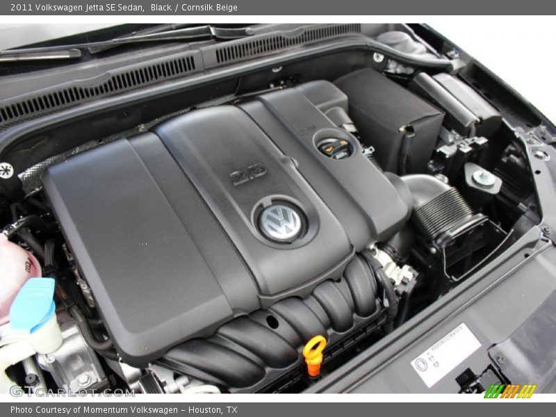 Black / Cornsilk Beige 2011 Volkswagen Jetta SE Sedan