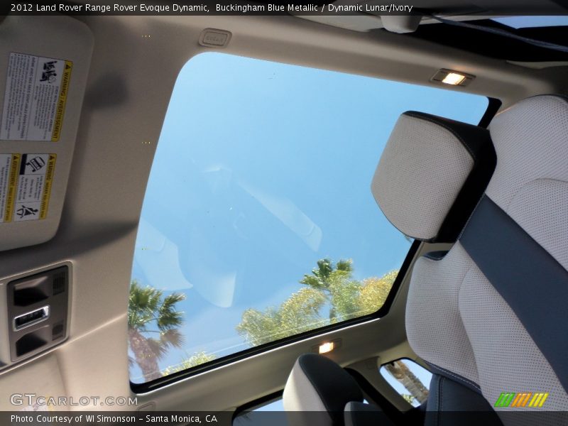 Buckingham Blue Metallic / Dynamic Lunar/Ivory 2012 Land Rover Range Rover Evoque Dynamic