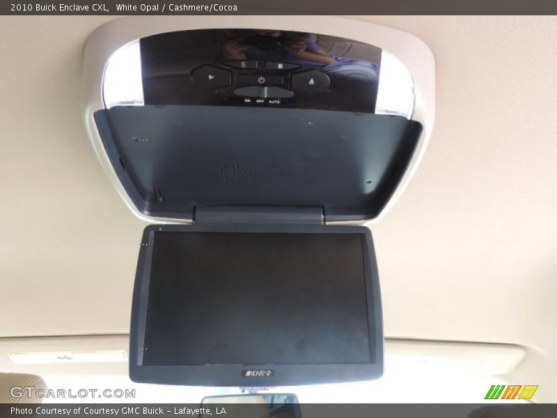 White Opal / Cashmere/Cocoa 2010 Buick Enclave CXL