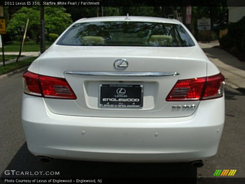 Starfire White Pearl / Parchment 2011 Lexus ES 350