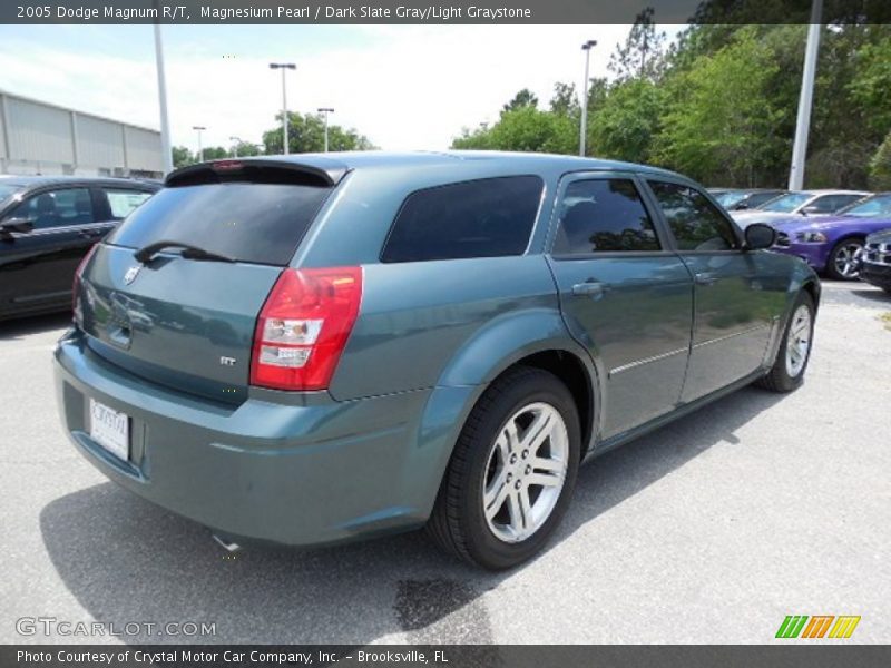 Magnesium Pearl / Dark Slate Gray/Light Graystone 2005 Dodge Magnum R/T