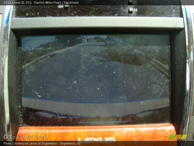 Starfire White Pearl / Parchment 2011 Lexus ES 350