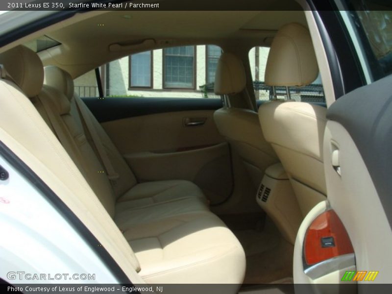 Starfire White Pearl / Parchment 2011 Lexus ES 350