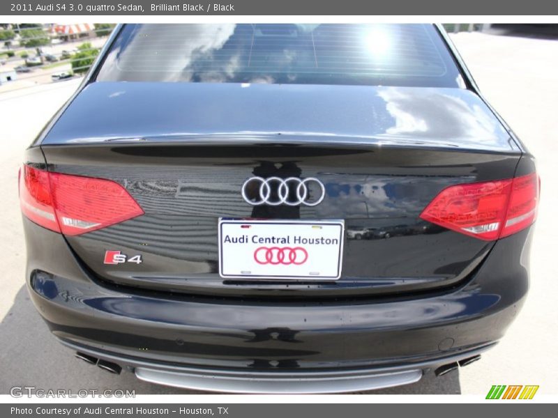 Brilliant Black / Black 2011 Audi S4 3.0 quattro Sedan