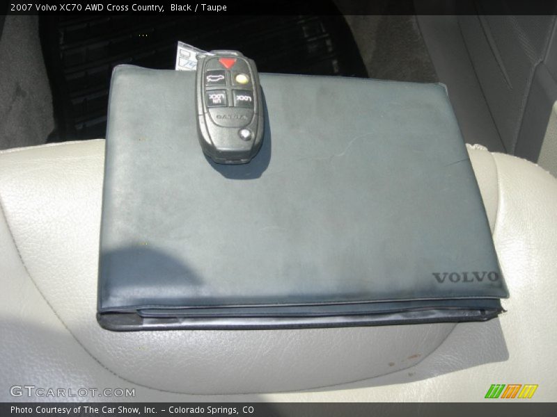 Black / Taupe 2007 Volvo XC70 AWD Cross Country