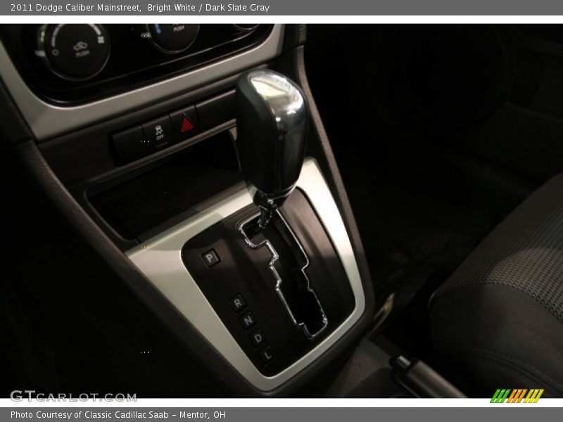 Bright White / Dark Slate Gray 2011 Dodge Caliber Mainstreet