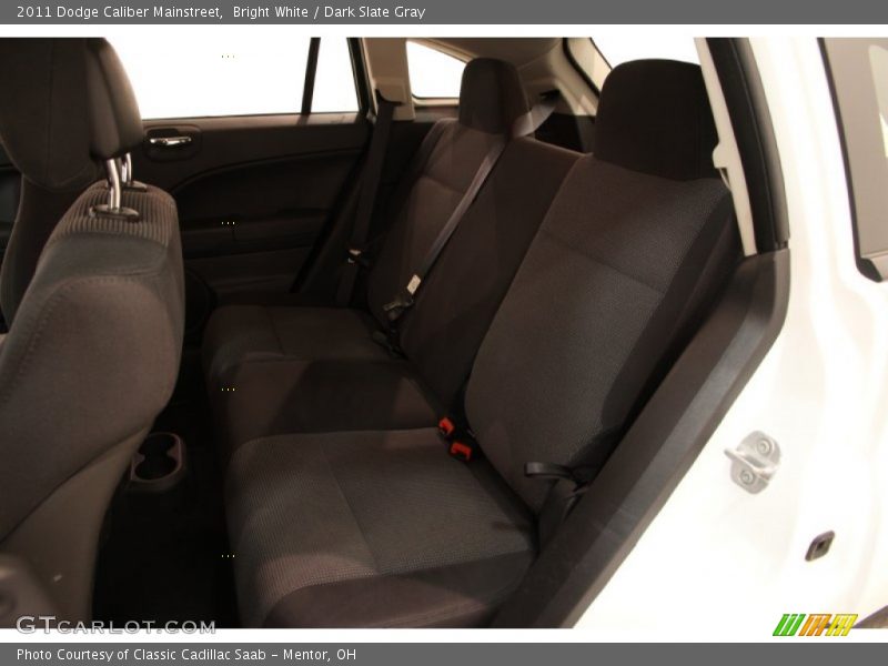Bright White / Dark Slate Gray 2011 Dodge Caliber Mainstreet
