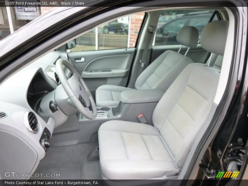  2005 Freestyle SEL AWD Shale Interior