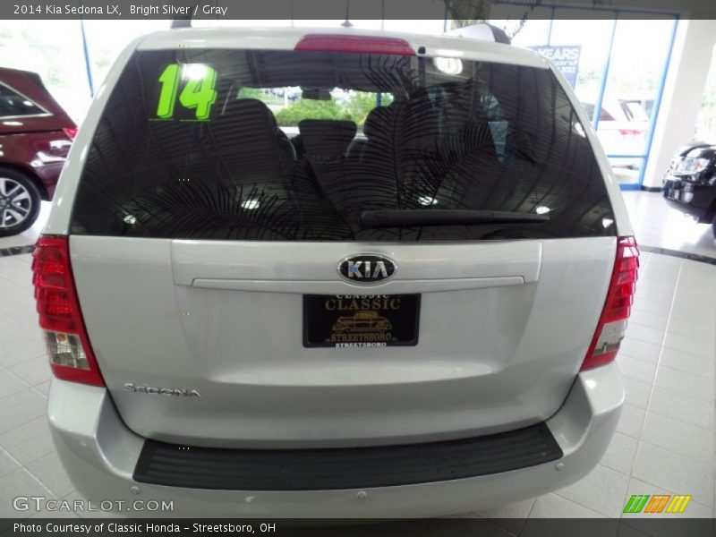 Bright Silver / Gray 2014 Kia Sedona LX