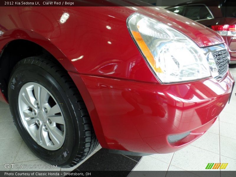 Claret Red / Beige 2012 Kia Sedona LX