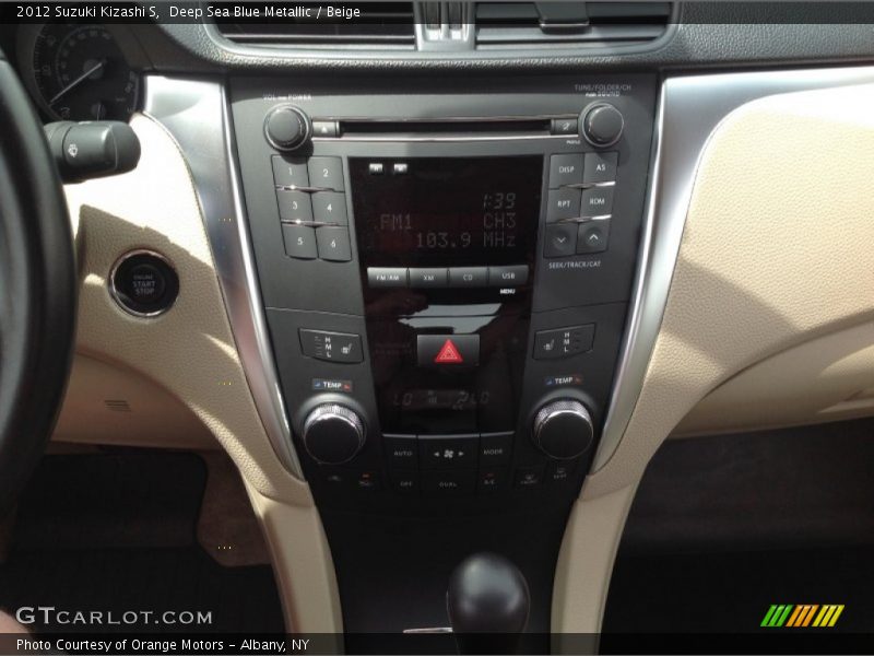 Deep Sea Blue Metallic / Beige 2012 Suzuki Kizashi S