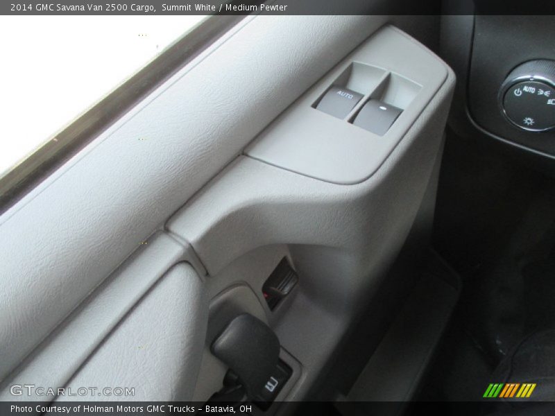 Summit White / Medium Pewter 2014 GMC Savana Van 2500 Cargo