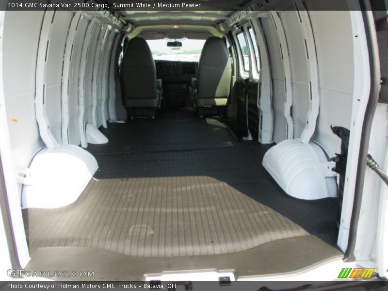  2014 Savana Van 2500 Cargo Trunk