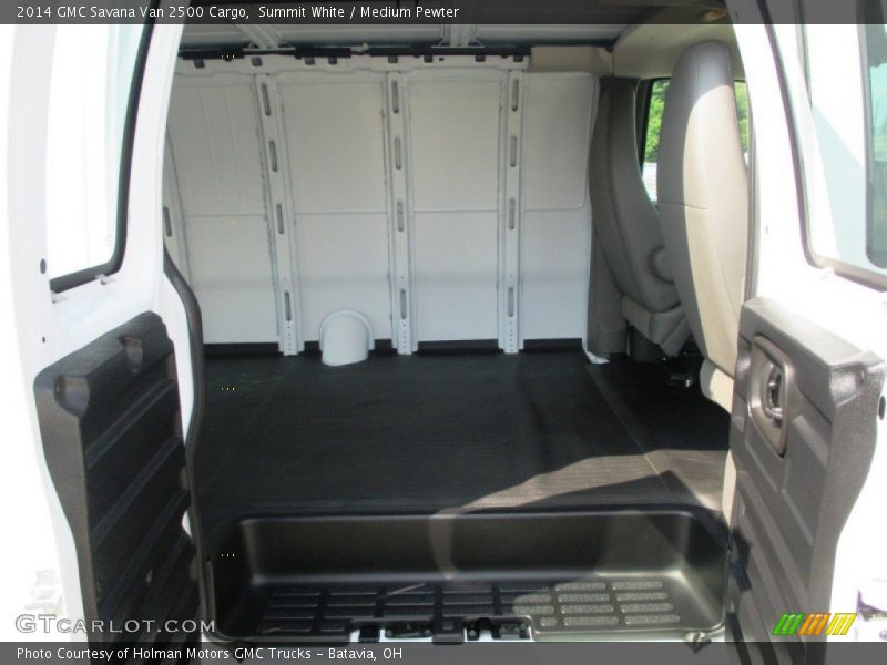  2014 Savana Van 2500 Cargo Trunk