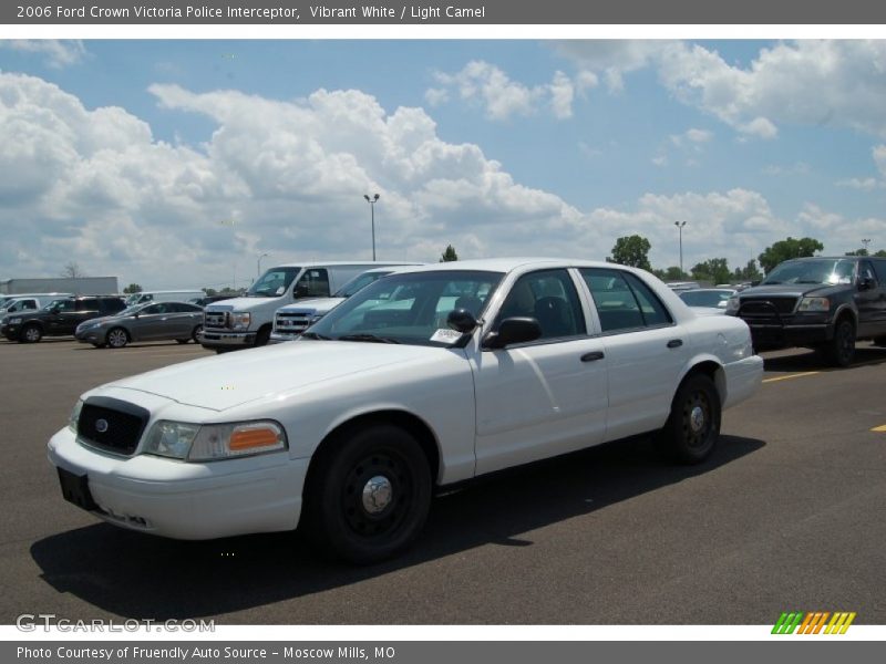 Vibrant White / Light Camel 2006 Ford Crown Victoria Police Interceptor