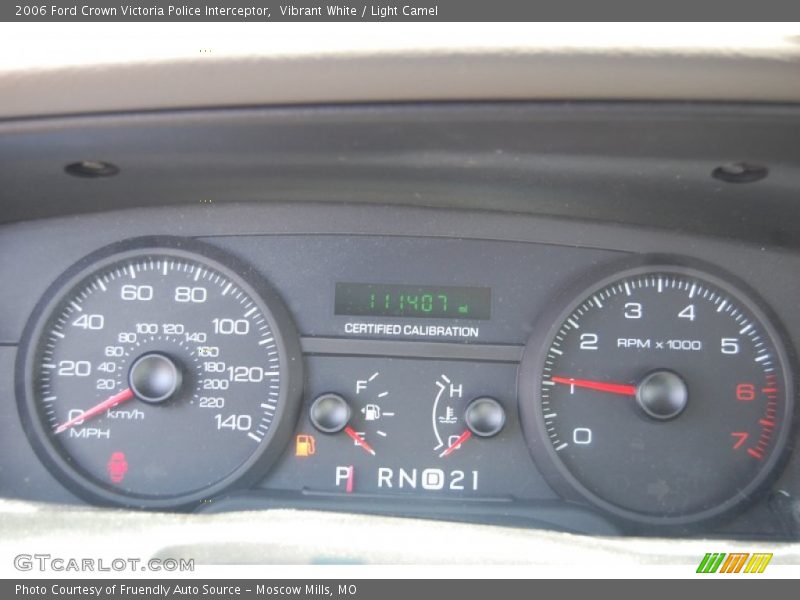 Vibrant White / Light Camel 2006 Ford Crown Victoria Police Interceptor
