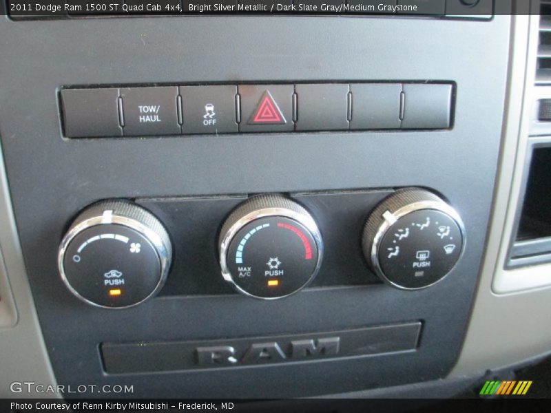 Bright Silver Metallic / Dark Slate Gray/Medium Graystone 2011 Dodge Ram 1500 ST Quad Cab 4x4