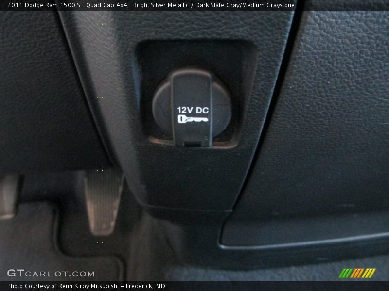 Bright Silver Metallic / Dark Slate Gray/Medium Graystone 2011 Dodge Ram 1500 ST Quad Cab 4x4