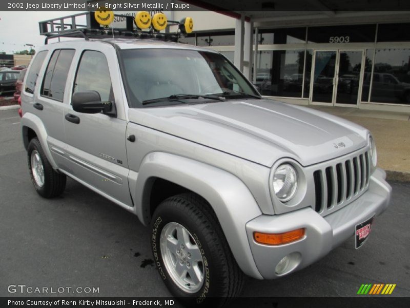 Bright Silver Metallic / Taupe 2002 Jeep Liberty Limited 4x4