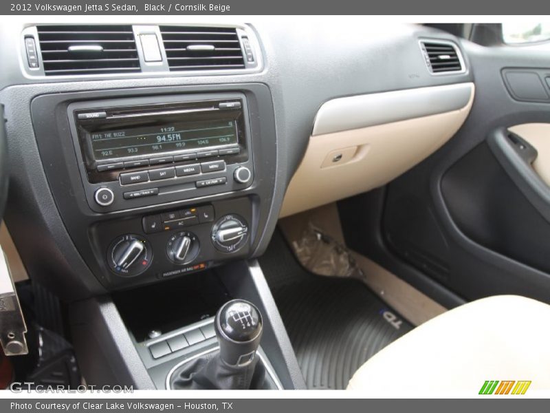 Black / Cornsilk Beige 2012 Volkswagen Jetta S Sedan