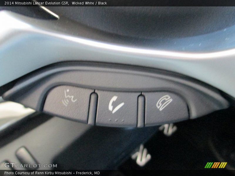 Wicked White / Black 2014 Mitsubishi Lancer Evolution GSR