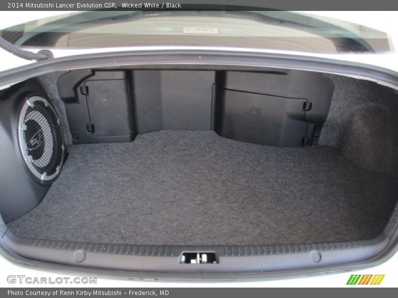  2014 Lancer Evolution GSR Trunk